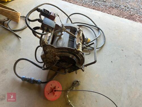 WARRIOR PRO SERIES ELECTRIC WINCH