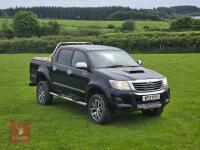 2013 TOYOTA HILUX INVINCIBLE 4WD PICK UP