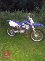 2002 YAMAHA YZ125 MOTORBIKE - 2