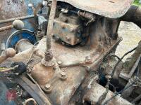 1960 FORDSON MAJOR 2WD TRACTOR (S/R) - 17