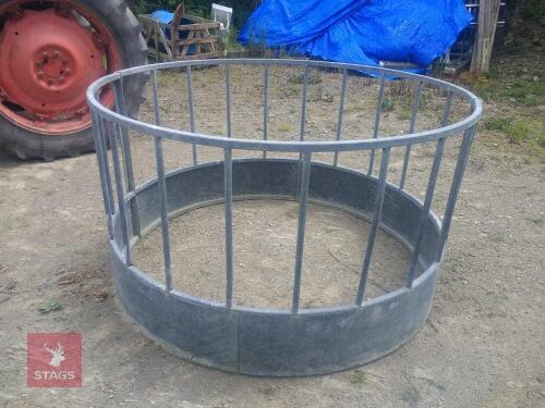 SHEEP ROUND BALE FEEDER