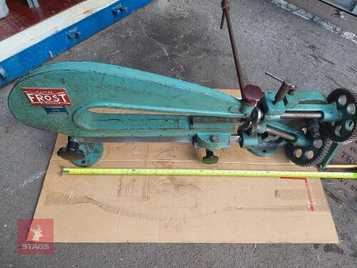 INDUSTRIAL, MANUAL METAL CIRCLE CUTTER