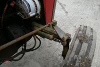 1983 MASSEY FERGUSON 250 2WD TRACTOR - 39