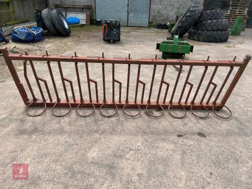 9' 8'' LOCKING CALF FEED BARRIER