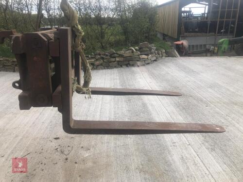 PALLET FORKS