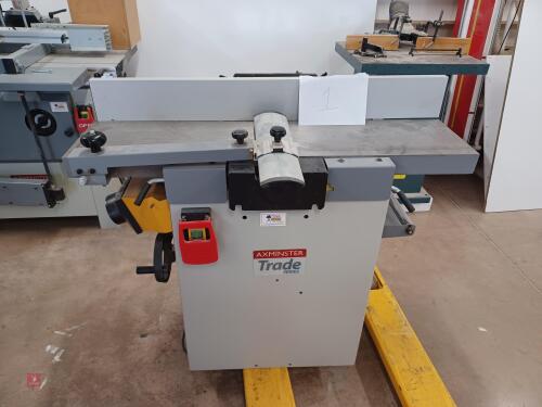 AXMINSTER TRADE SERIES PLANER/THICKNESSE