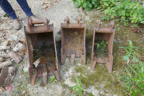 3 DIGGER BUCKETS