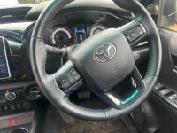 2019 TOYOTA HILUX INVINCIBLE X PICK UP - 38