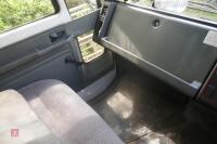 FORD CARGO 813 7.5T HORSE LORRY - 6