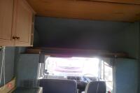 FORD CARGO 813 7.5T HORSE LORRY - 19