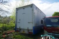 FORD CARGO 813 7.5T HORSE LORRY - 27