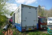 FORD CARGO 813 7.5T HORSE LORRY - 35