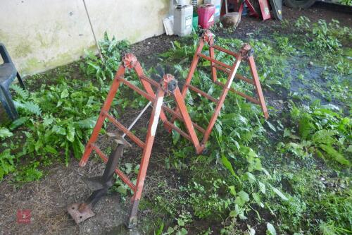 TRESSEL/ TOW BAR & BRUSH