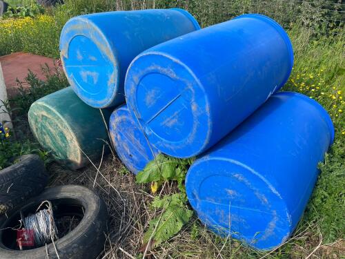 10 200L PLASTIC DRUMS