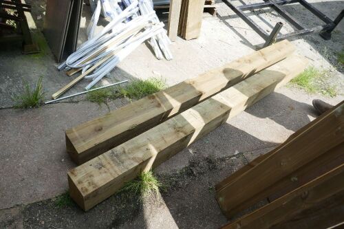 PAIR OF 6'' X 6'' POSTS