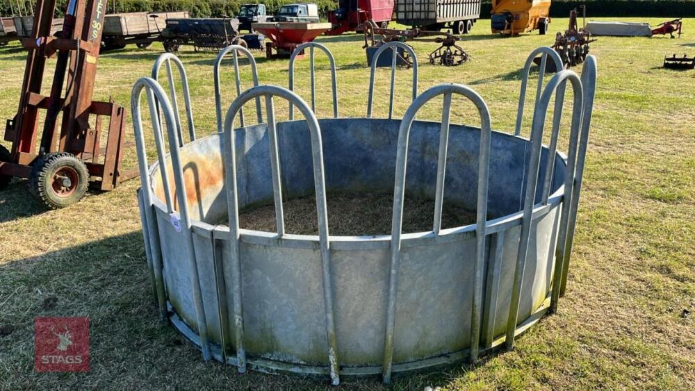 GALVANISED TOMBSTONE CATTLE FEEDER