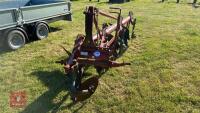 KVERNELAND 4 FURROW CONVENTIONAL PLOUGH - 2