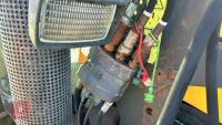 2003 MCCORMICK MC100 4WD TRACTOR - 26