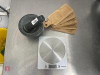 PESTEL, SCALES & SERVERS - 5