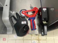 3 LABELLING GUNS - 5