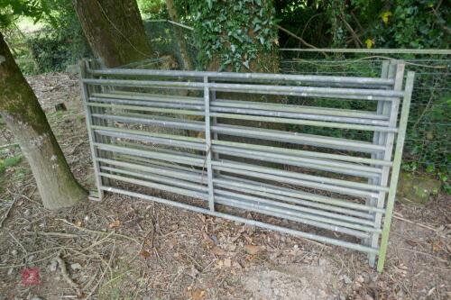 6 GALVANISED 6' SHEEP HURDLES