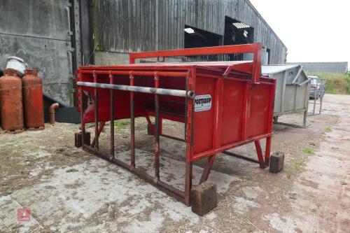PORTEQUIP CALF CREEP FEEDER