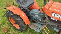 KUBOTA B7100 HST 4WD TRACTOR - 9