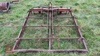 BROWNS FLAT EIGHT BALE GRAB - 2