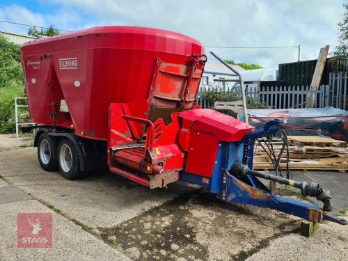 SILOKING TRAILED 2218-20 FEEDER WAGON