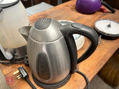 2 ELECTRIC KETTLES