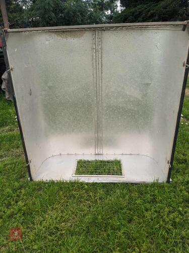 IFOR WILLIAMS LIVESTOCK CANOPY
