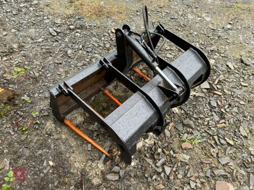 SKID STEER DUNG GRAB