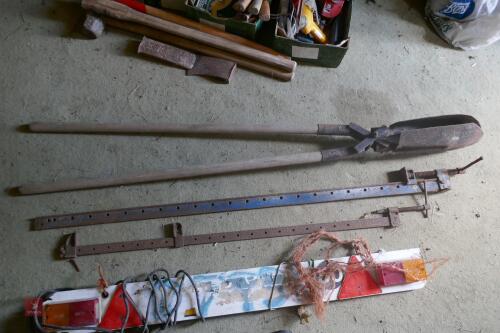 HOLE DIGGER, CLAMPS, ETC