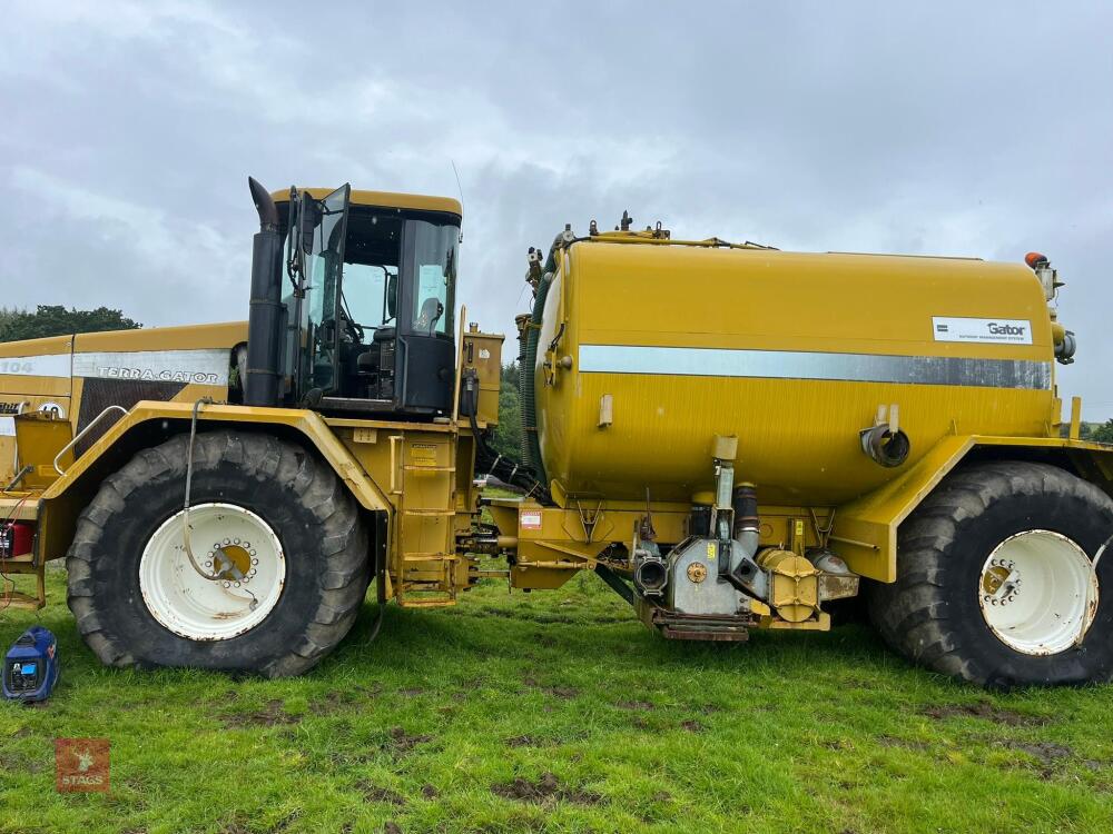 SELF PROPELLED TERRA-GATOR SLURRY TANKER