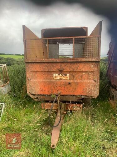 1980'S GRIFFITH GT70 SILAGE TRAILER(S/R)