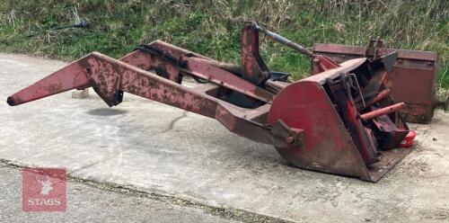 MASSEY FERGUSON 40 LOADER