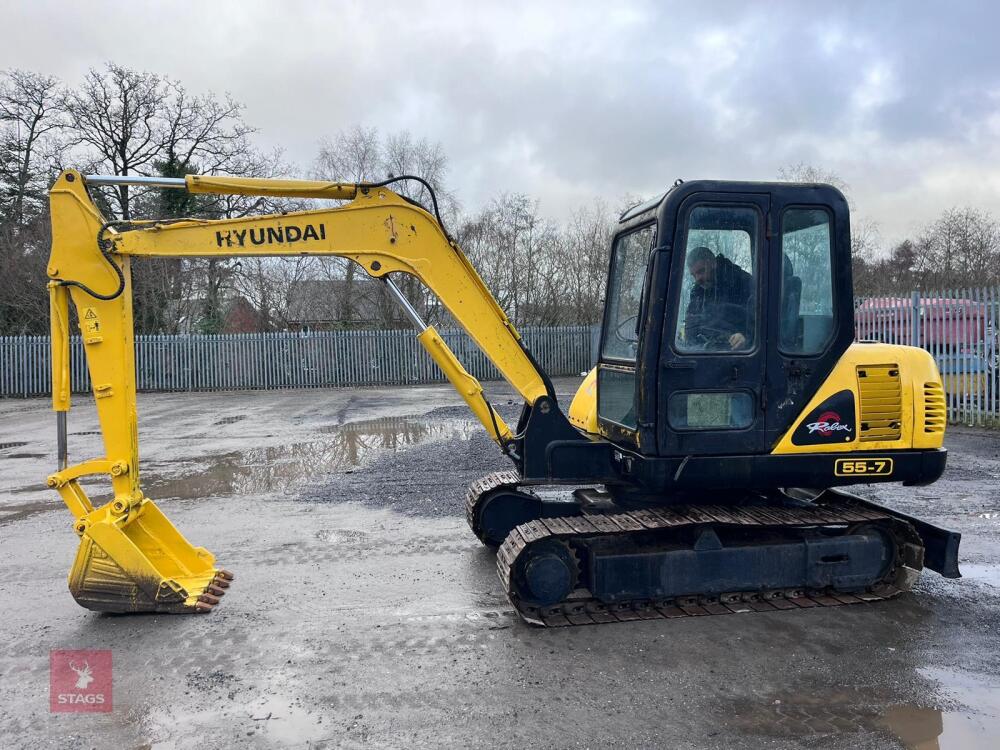 2013 HYUNDAI R55.7 DIGGER