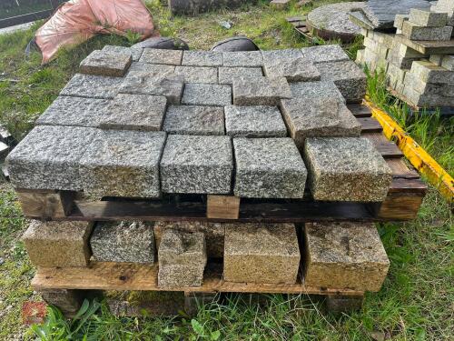 2 PALLETS OF GRANITE BLOCKS/SETS
