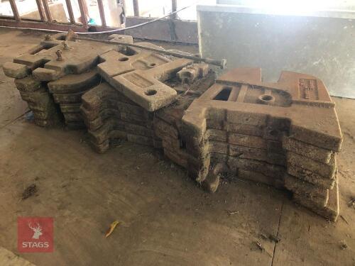 18 X 34KG RENAULT TRACTOR WEIGHTS