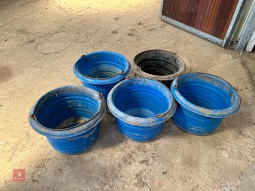 5 HEAVY DUTY PLASTIC FEED BUCKETS