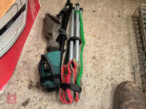 2 CAMPING STOOLS