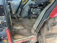 1992 CASE INTERNATIONAL 795 XL TRACTOR - 39