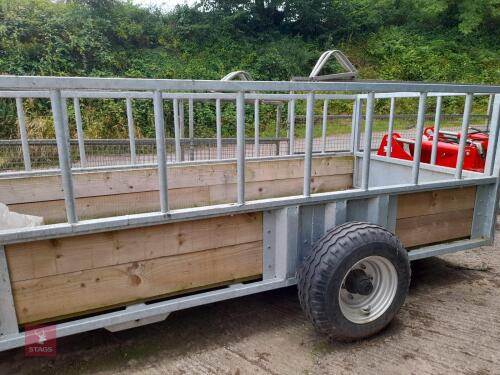 CATTLE FEEDING TRAILER