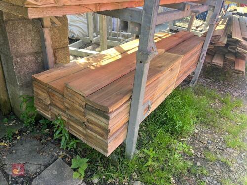 49 1.8M WOODEN CEDAR PLANKS