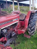 1973 INTERNATIONAL 574 2WD TRACTOR - 3