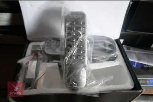 5 X ECLIPSE DIGITAL PUSH BUTTON LOCK