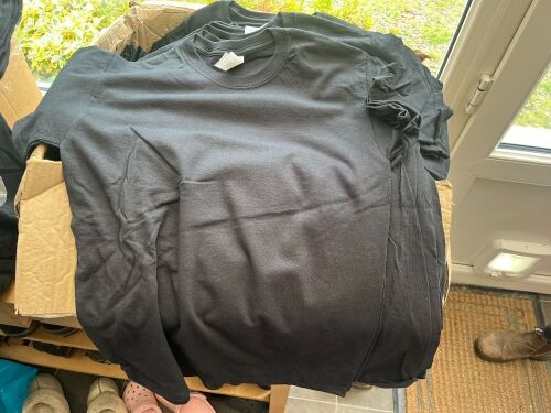 5 X SMALL COTTON T-SHIRTS