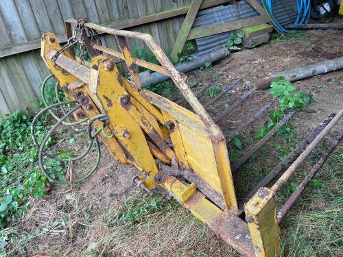 TWOSE 8' 10'' BUCKRAKE (S/R)