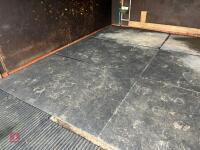 12 RUBBER HORSE MATS - 5