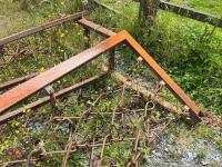 13' FOLDING MOUNTED CHAIN HARROWS - 3